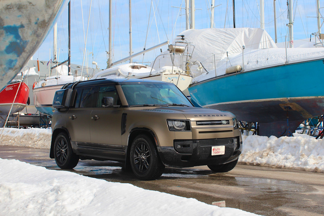 Editorial 2025 land rover defender 110 td pb 250305 3