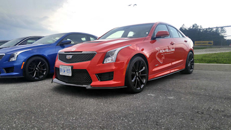 Editorial cadillacs on track 02 jb