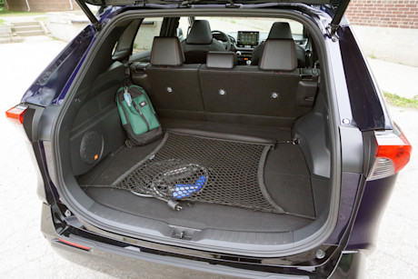 Editorial 2022 toyota rav4 prime xse w technology package 16 di