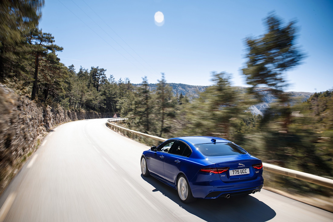 AS24 - Jaguar XE (9).jpg