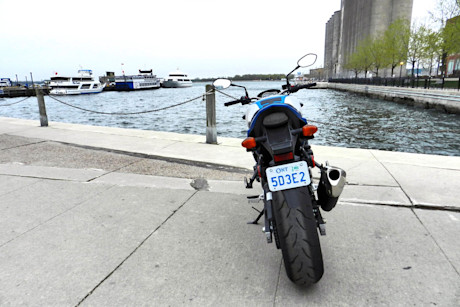 Editorial 05 jb 2015 suzuki gsx s750za