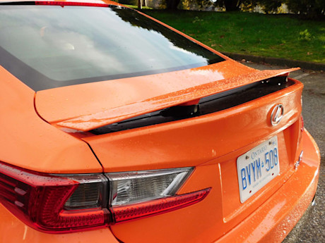 Editorial 2016 lexus rc f sh 16