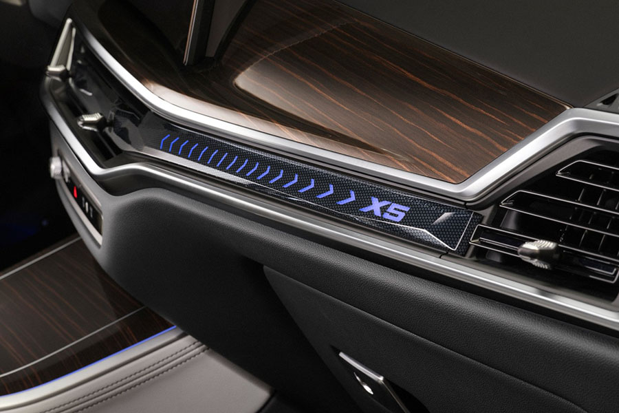 BMW-X5-2024-1600-4e.jpg