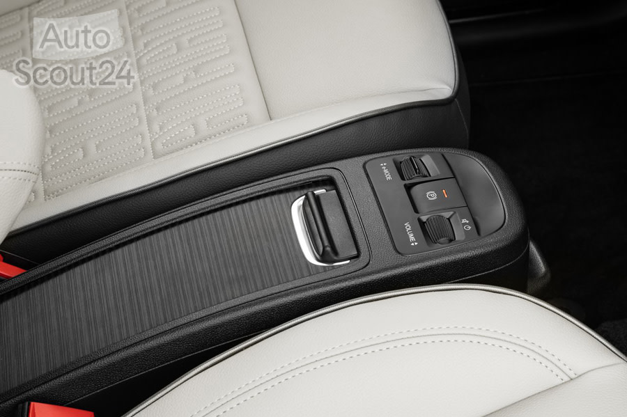 Fiat-500_la_Prima-2021-1280-13.jpg