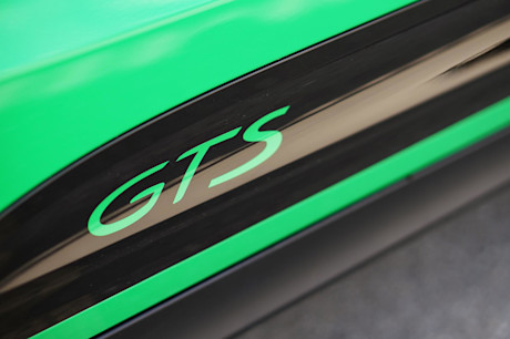 Editorial 2022 porsche macan gts 17 jl