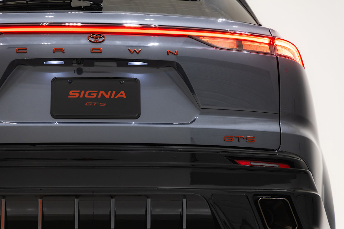 2026 Toyota Crown Signia GT-S Performance Concept - NF - SBe - 261027 - 11.jpg