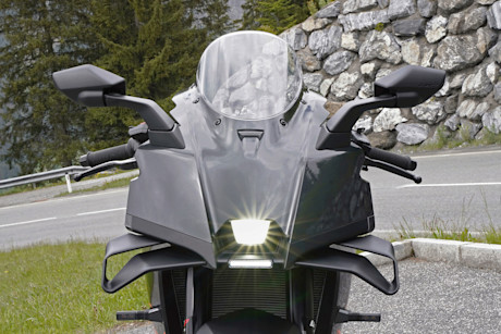 KTM -990-rc-r-2026_Front