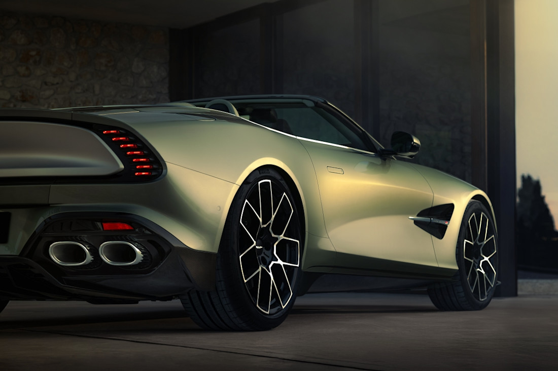 aston-martin-vanquish-volante-2025 (4).jpg