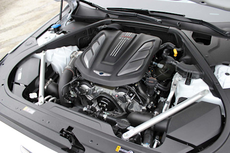 Editorial 2017 genesis g90 33t 13 dh