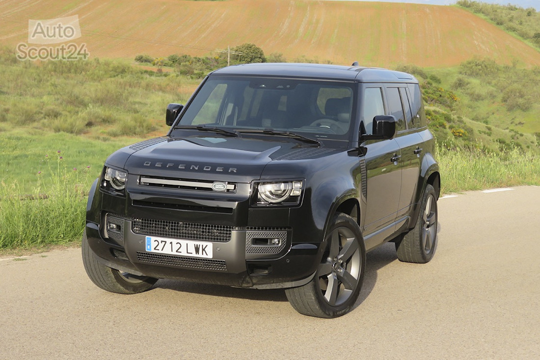 2_land_rover_defender_110_V8.JPG