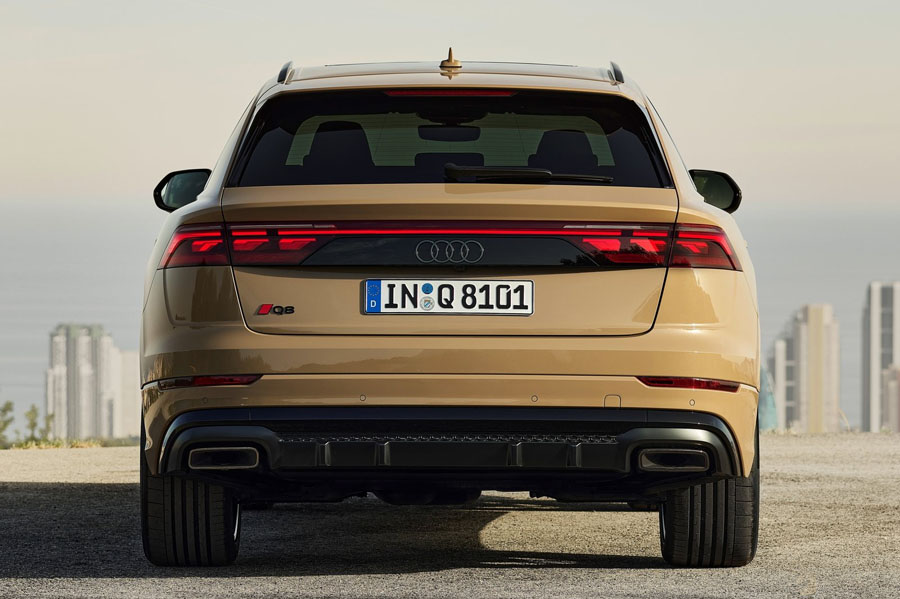Audi-Q8-2024-1600-1d.jpg