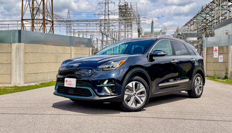 Editorial 2021 kia niro ev sx touring 03 ct