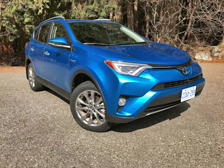 Editorial 2018 toyota rav4 hybrid limited 03 gw