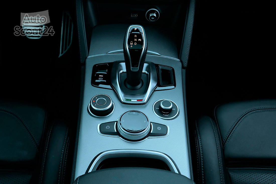 Prueba Alfa Romeo Stelvio Q4 Veloce diesel 210 CV 2020 Ruben Fidalgo (42).jpg