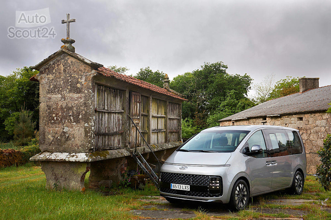 Presentacion-Hyundai-Staria-2022-(38).jpg