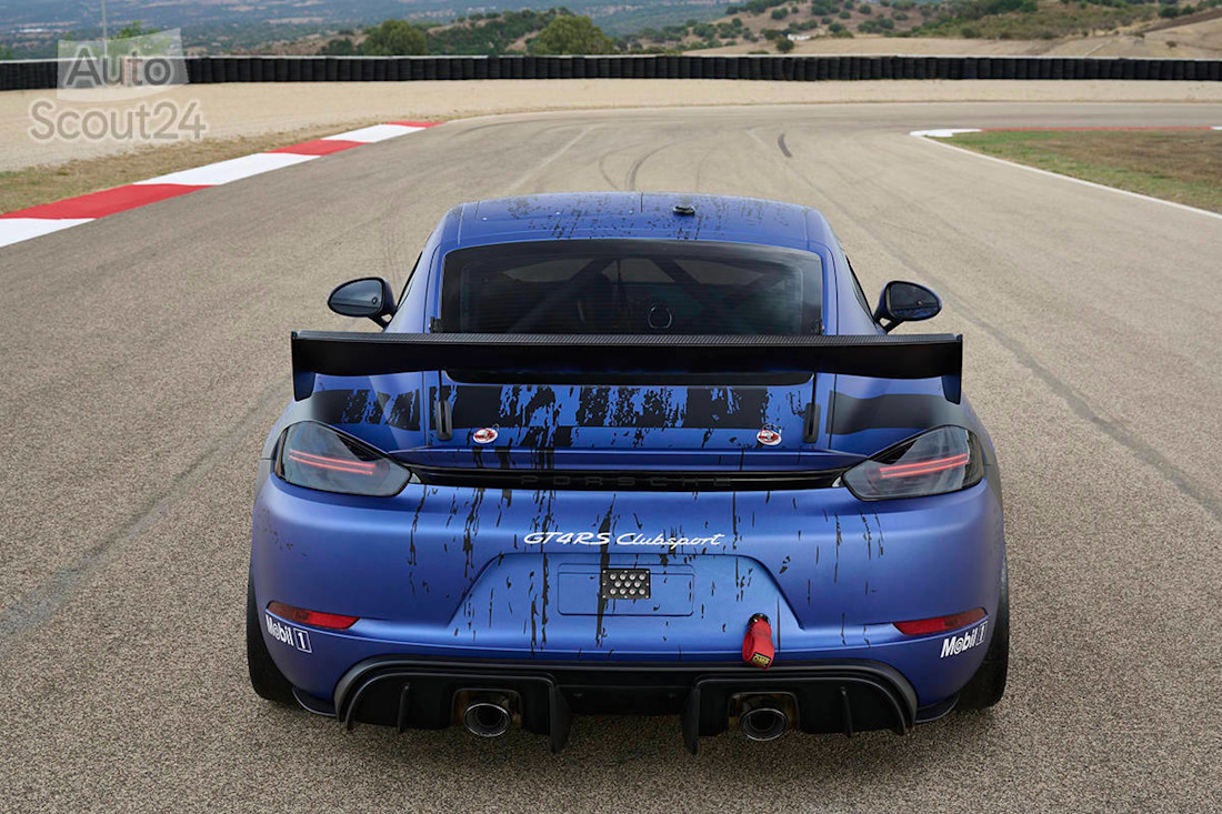 Nuevo Porsche 718 Cayman GT4 RS Clubsport (5).jpg