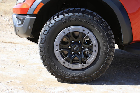 Ford Ranger Raptor 2025 : premier essai Body Image