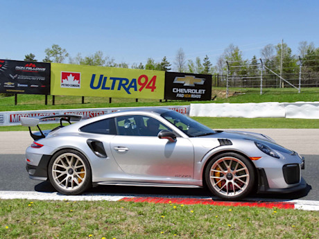 Editorial 2018 porsche 911 gt2 rs 10 jb
