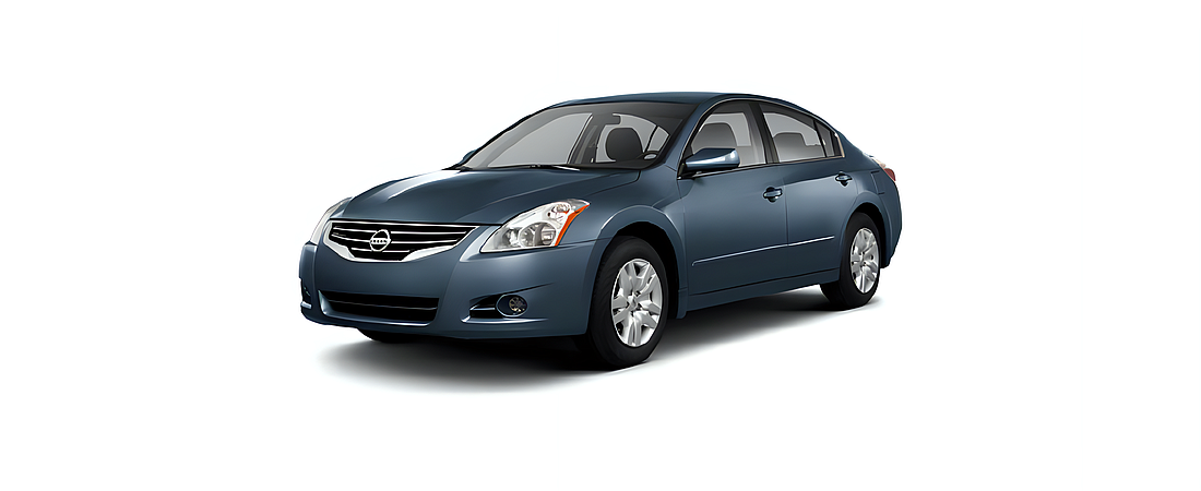 Nissan Altima 2010 1