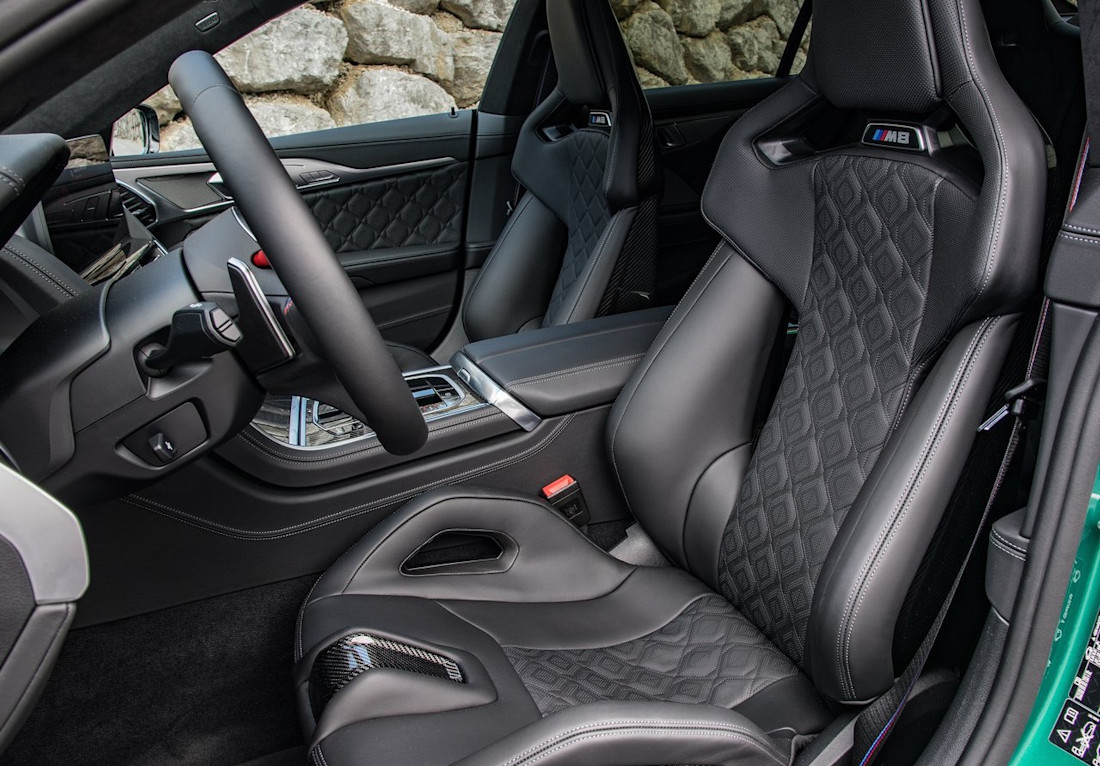 BMW-M8 Competition Gran Coupe-2023-Innenraum 2