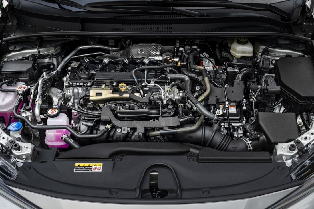 2023 - COROLLA TOURING SPORTS DPL-42