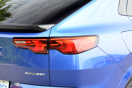 Essai AutoHebdo – BMW X2 xDrive28i 2024 Body Image