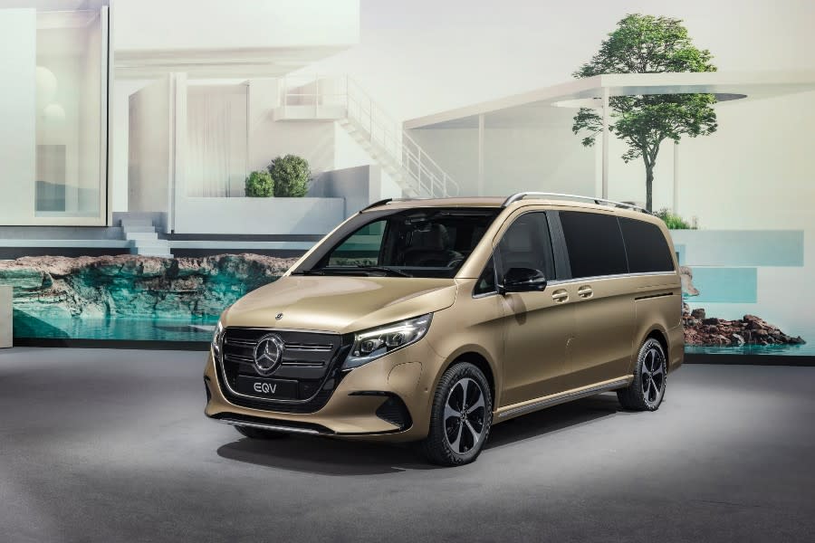 mercedes-clase-v-2024.2.jpg