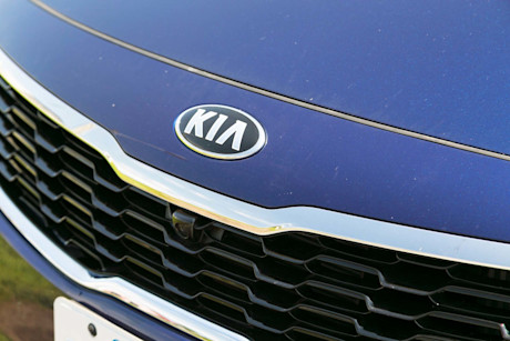 Editorial 2019 kia optima sxl turbo 06 jw