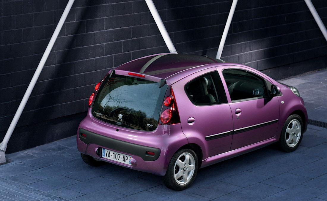 peugeot-107-back