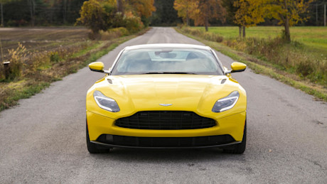 Editorial 2020 aston martin db11 v8 coupe 02 jw