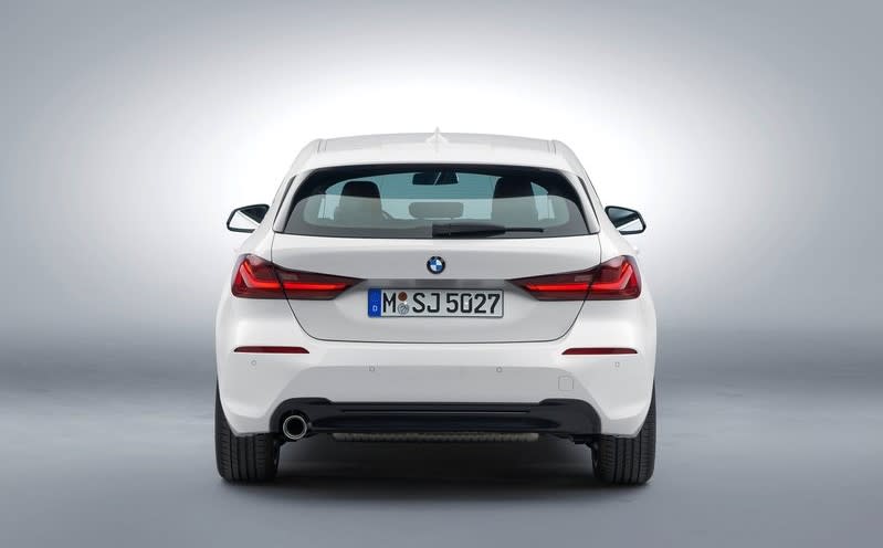 bmw-1-series-back