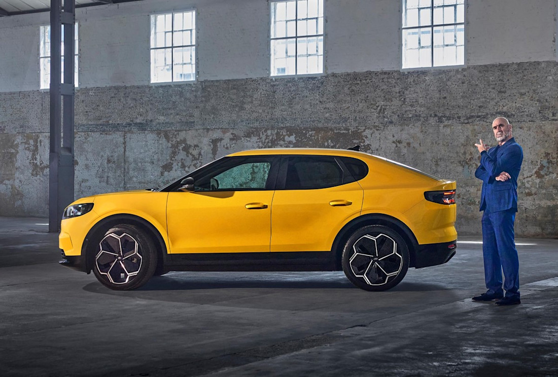 2024Ford_ElectricCapri_Cantona_02-LOW