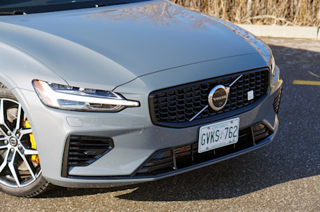 Editorial 2024 volvo v60 recharge t8 awd polestar engineered td 240227 10 jl