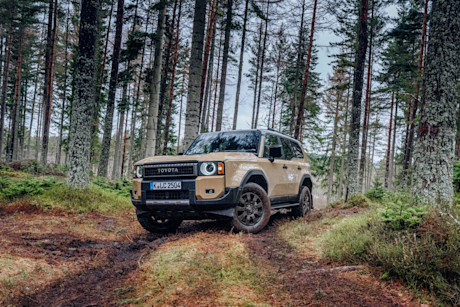 toyota land cruiser first edition 36