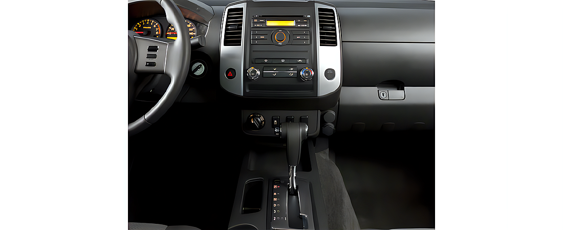 Suzuki Equator 2010 11