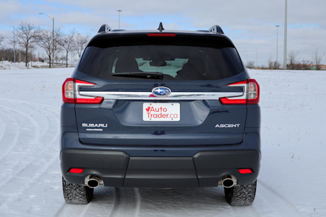 Editorial 2023 subaru ascent premier 10 jm