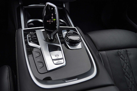 Editorial 2019 bmw 740le 29 mb