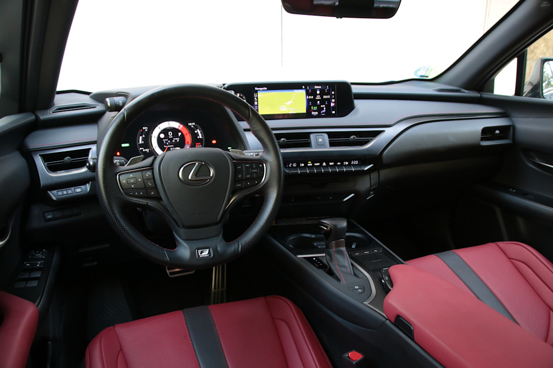 lexus-ux250h (25).JPG