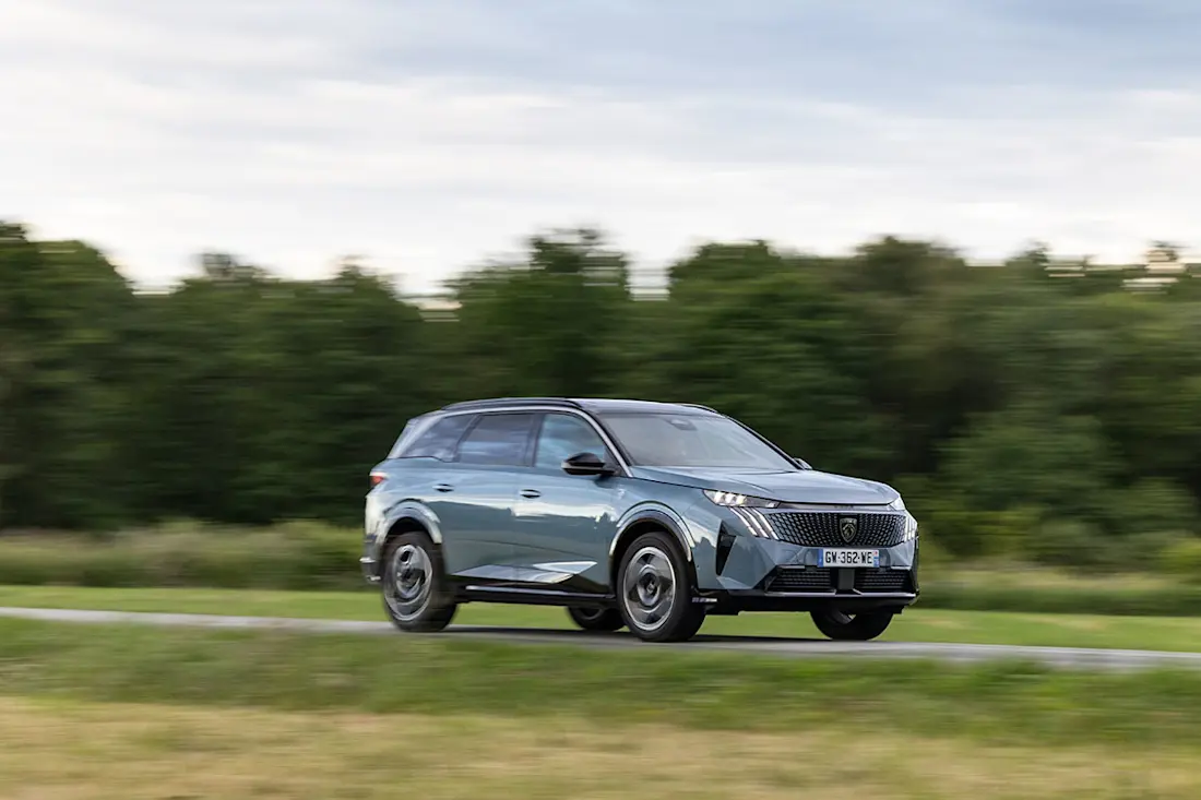 PEUGEOT E5008TESTDRIVE 2406TC1972 PEUGEOT E5008TESTDRIVE 2406TC1972