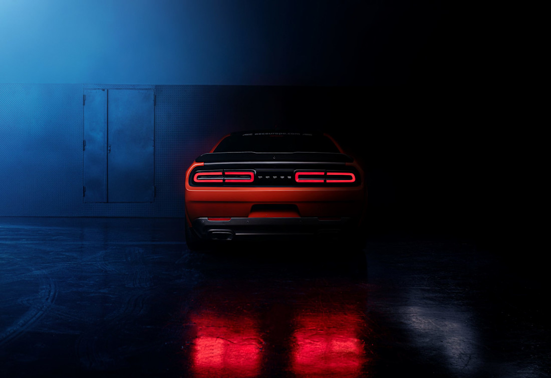 AEC Europe baut 888 PS starke Challenger Hellcat XR