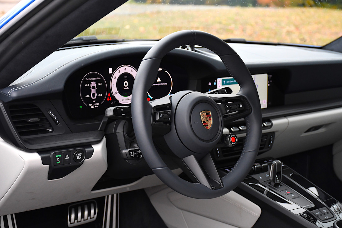 2027 Porsche 911 GTS T Hybrid - FD - DR - 261014 - 37.jpg