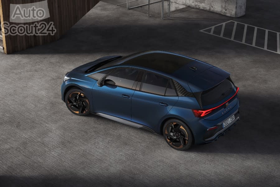 CUPRA-Born_06_HQ (2).jpg