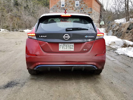 Editorial 2018 nissan leaf 06 sw