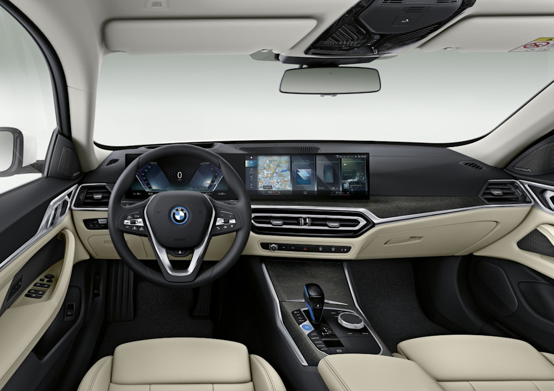 P90422899_highRes_bmw-i4-interieur-6-2
