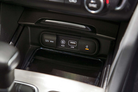 Editorial 2019 kia optima sxl turbo 19 jw