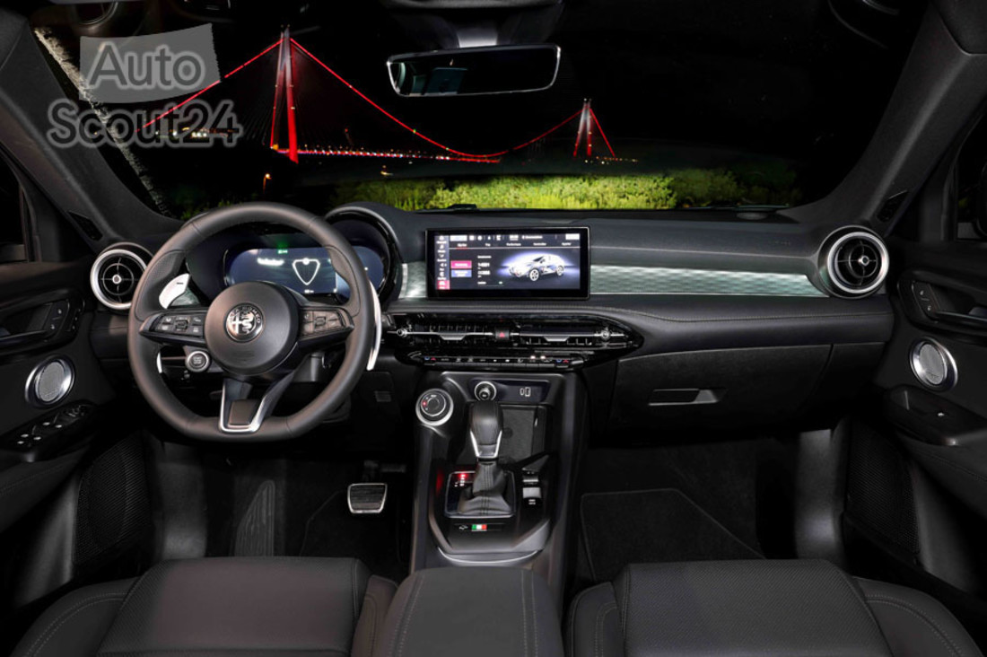 Alfa Romeo Tonale mhev 160 (3).jpg