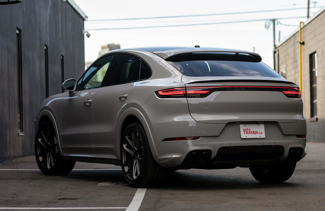 Editorial 2020 porsche cayenne turbo coupe 05 chris smart