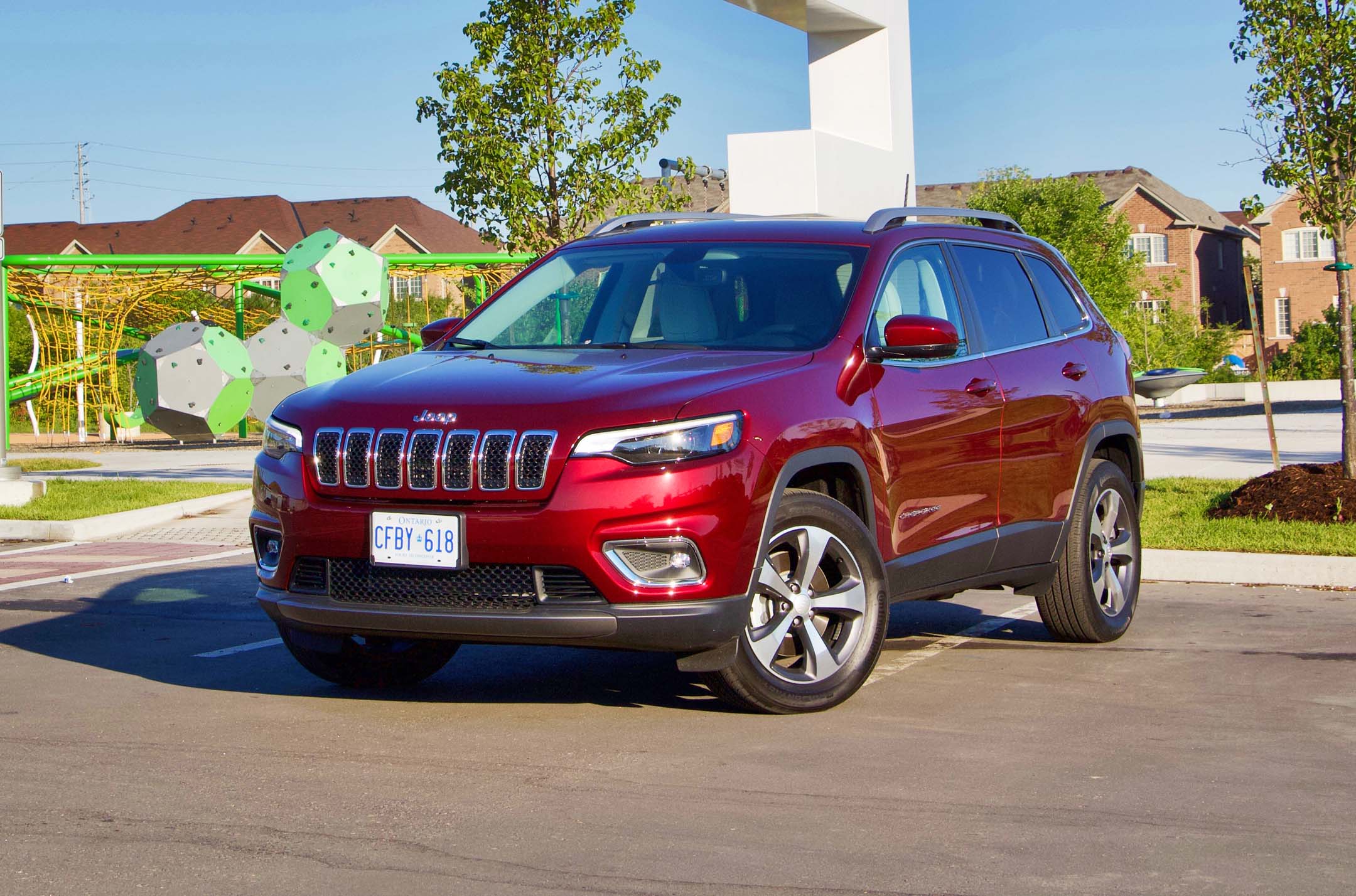 2019 Jeep Cherokee Limited 4x4 Test Drive Review - AutoTrader.ca