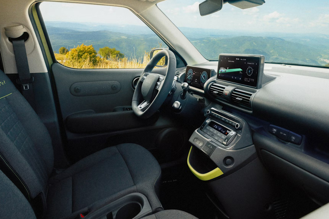 waarom-de-hyundai-inster-cross-8590-euro-duurder-is-dan-een-gewone-2025-03