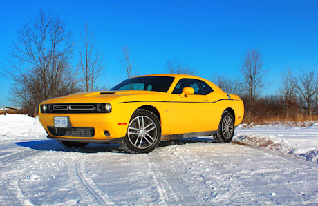 Editorial 2018 dodge challenger gt awd 02 pb